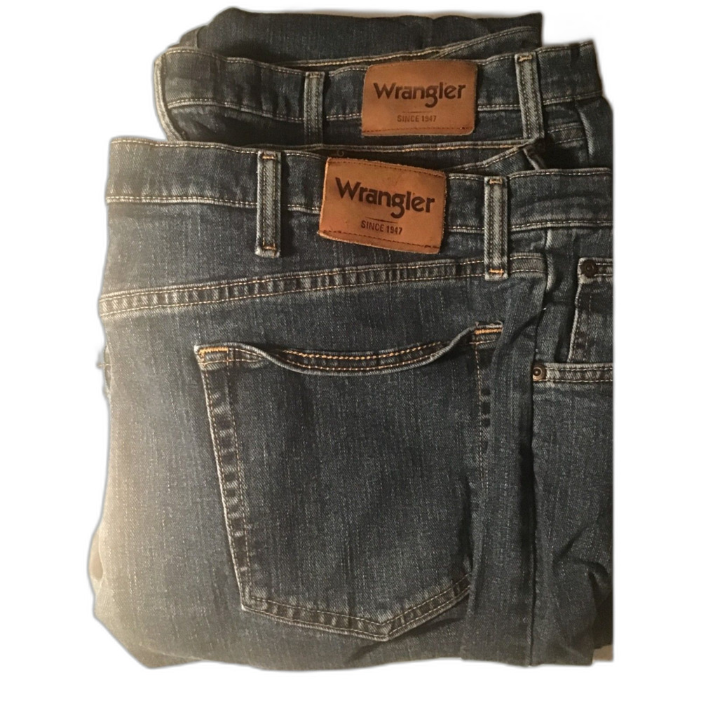 Lot of 2 Wrangler Premium Quality 42x32 Regular Fit Straight Dark Wash Jeans